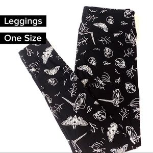 Lularoe creepin it real OS leggings